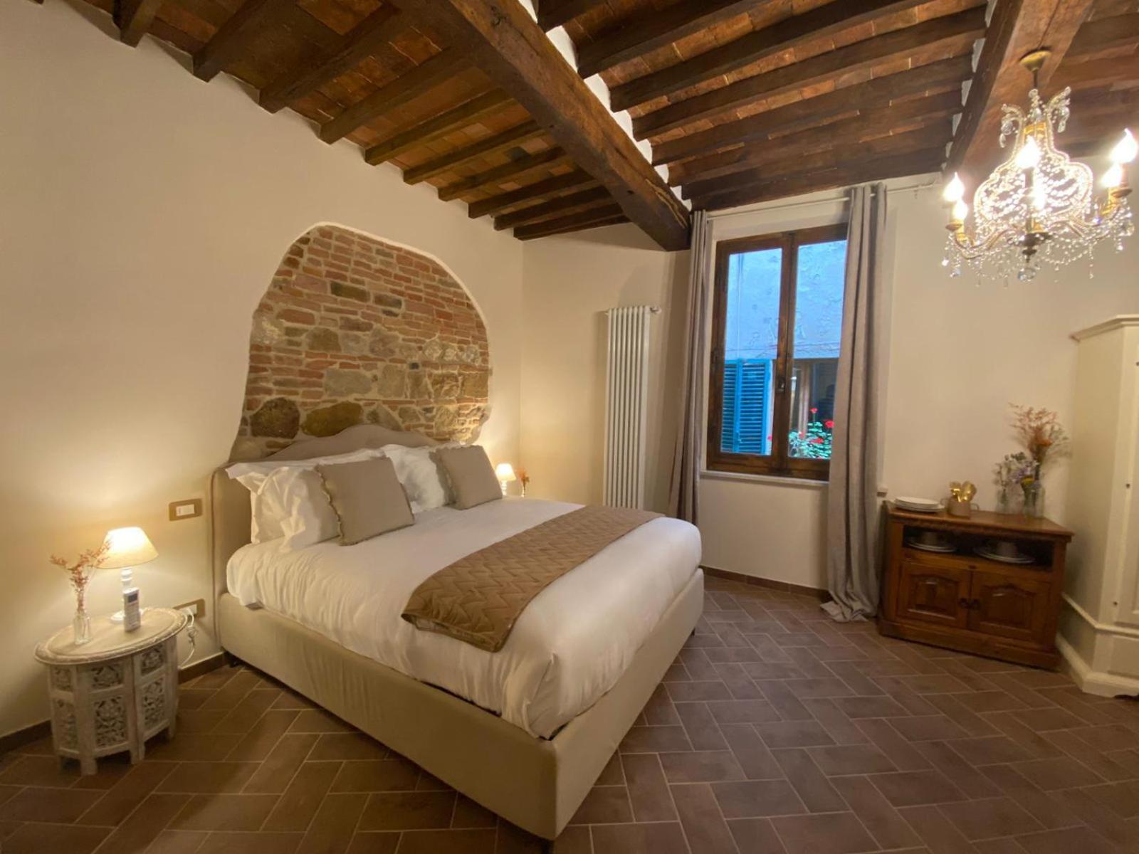 Lastamperia19 Camere-Rooms Montepulciano Bagian luar foto