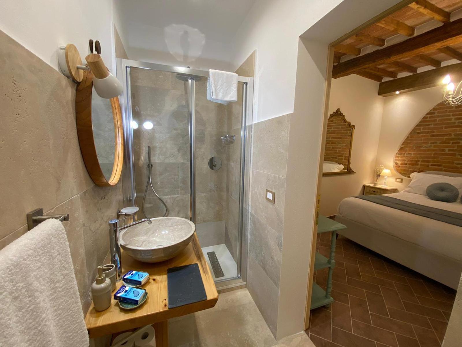Lastamperia19 Camere-Rooms Montepulciano Bagian luar foto