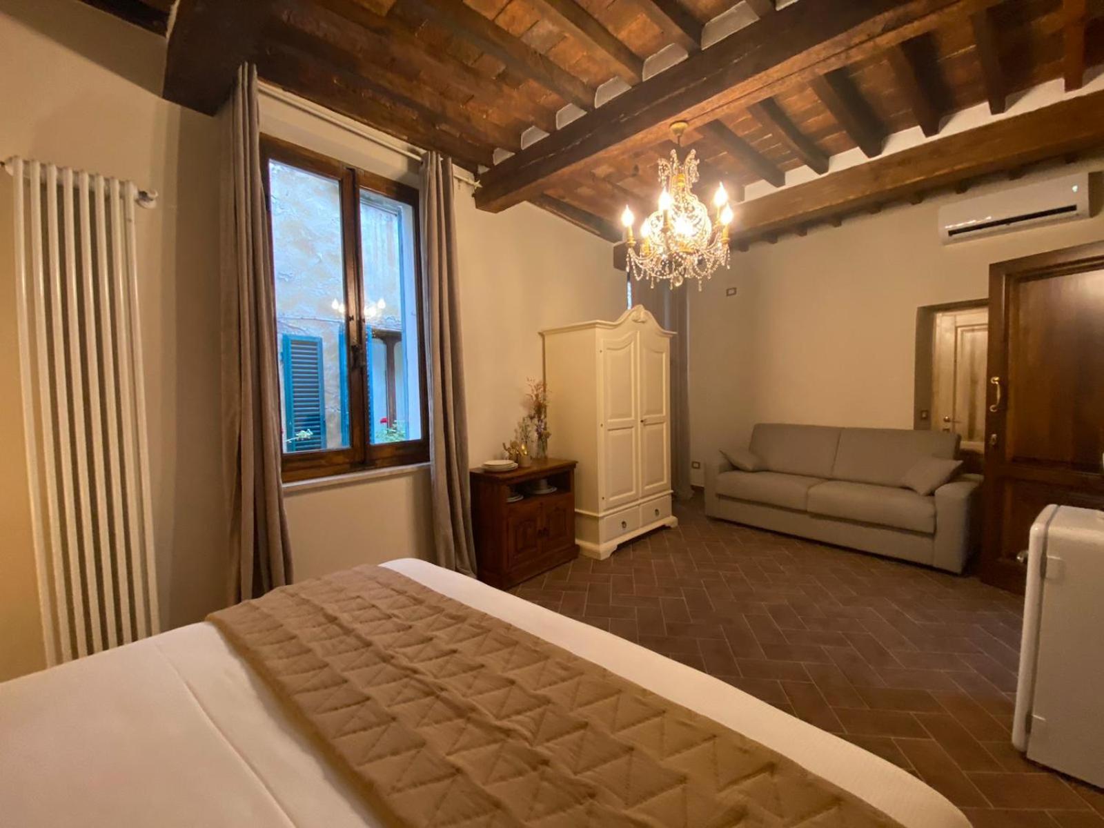 Lastamperia19 Camere-Rooms Montepulciano Bagian luar foto